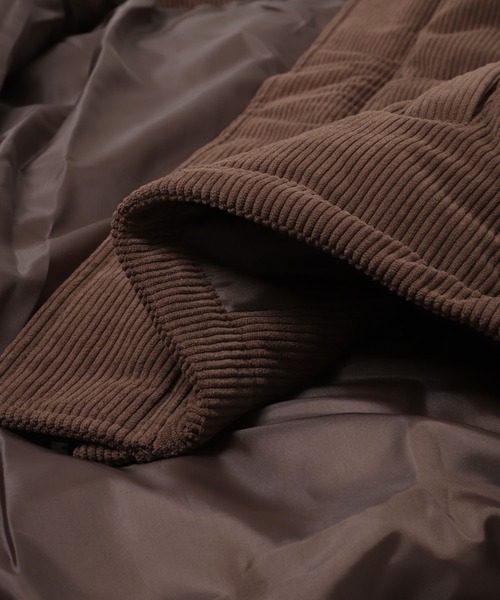 ITEMS URBANRESEARCH(アイテムズ アーバンリサーチ)の「コーデュロイ発熱中綿ハイネックジャケット(ダウンジャケット/コート・メンズ・ネイビー/ブラウン/ブラック・LARGE/MEDIUM)」の22枚目の写真