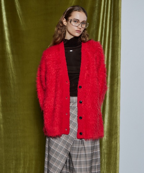 MAISON SPECIAL(メゾンスペシャル)の「【26WINTER PRE-ORDER】Wave Shaggy Knit Cardigan/ウェーブシャギーニットカーディガン(カーディガン/ボレロ・レディース・ブラック/レッド/イエロー/ブルー・FREE)」の4枚目の写真
