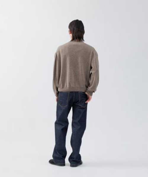 SUBLATIONS（サブレーションズ）の「【SUBLATIONS】CASHMERE V-NECK KNIT 16（ニット/セーター・メンズ・チャコールグレー/グレー/レッド/モカ・FREE）」の6枚目の写真