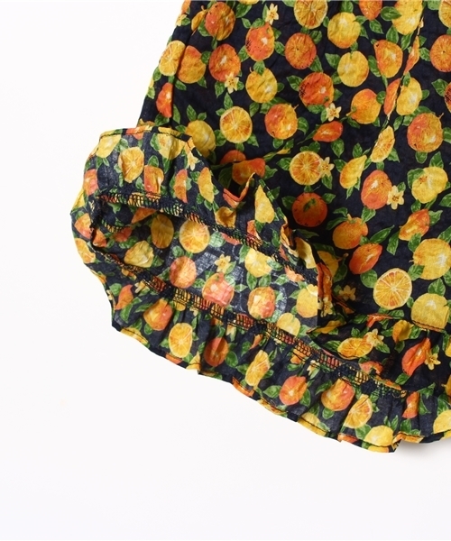 CHUBBYGANG（チャビーギャング）の「オレンジ柄　フリルショートパンツ（その他パンツ・キッズ・ネイビー/ホワイト・140/160/150）」の6枚目の写真