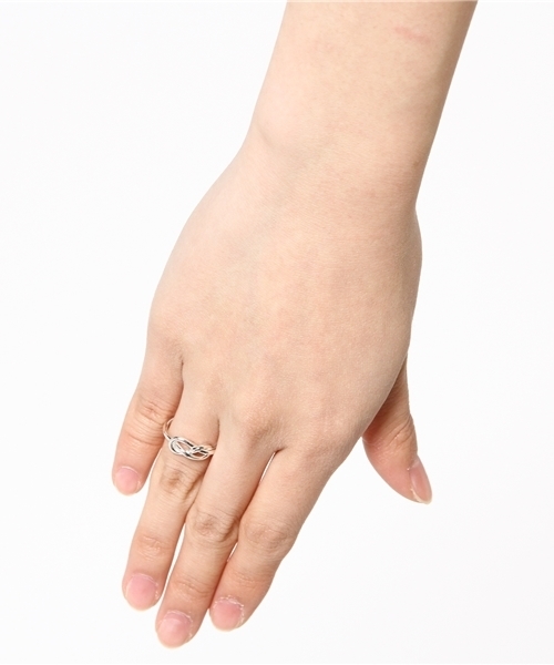 BEAMS BOY（ビームスボーイ）の「BEAMS BOY / シルバー 結び目リング（リング・レディース・シルバー・11/9）」の2枚目の写真