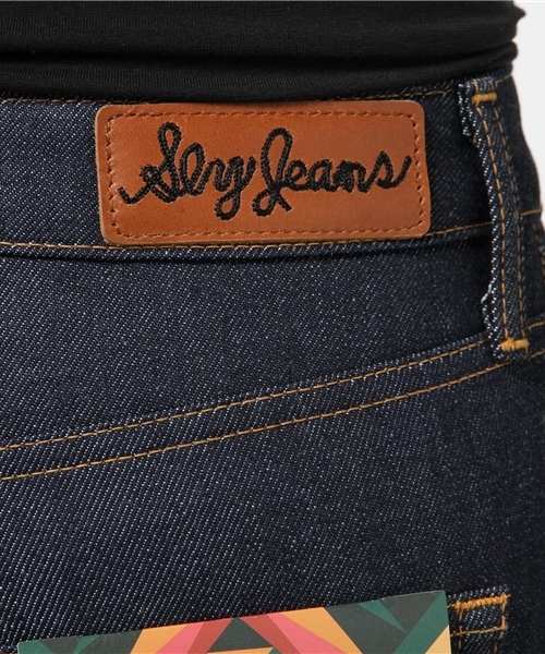 SLY(スライ)の「【ViVi 9月号掲載】OWEN JW ANKLE SLIM-A(デニムパンツ・レディース・ブルー・25inch/23inch/24inch/26inch/27inch)」の3枚目の写真