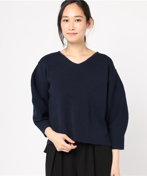 archives（アルシーヴ）の「バルーンスリーブミラノリブVネックプルオーバー（ニット/セーター・レディース・ピンク/レッド/ネイビー/ラベンダー・MEDIUM）」の2枚目の写真