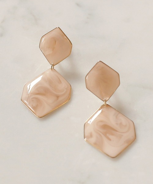 ANEMONE（アネモネ）の「ダブルヘキサゴンのつやつやイヤリング（イヤリング・レディース・ベージュ/ブラウン/ブルー/グリーン/ライトピンク/ライトブラウン/グレー/パープル/エメラルド・FREE）」の9枚目の写真