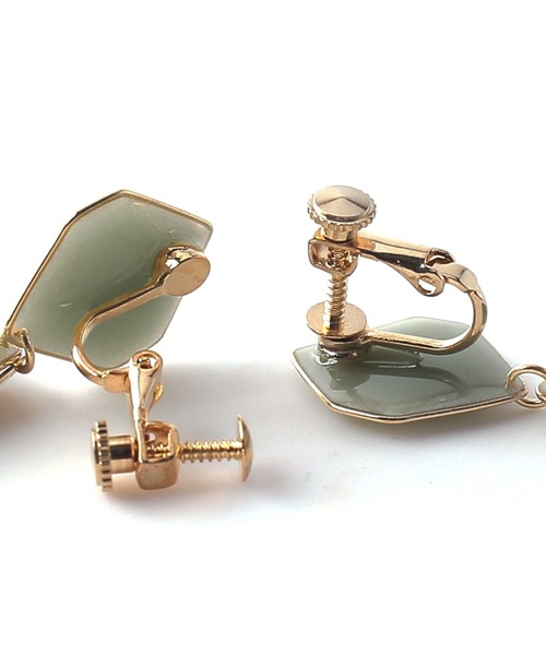 ANEMONE（アネモネ）の「ダブルヘキサゴンのつやつやイヤリング（イヤリング・レディース・ベージュ/ブラウン/ブルー/グリーン/ライトピンク/ライトブラウン/グレー/パープル/エメラルド・FREE）」の13枚目の写真