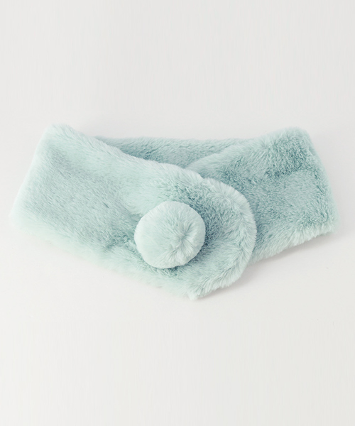 Catherine Cottage（キャサリンコテージ）の「うさぎのしっぽフェイクファーマフラー（マフラー・キッズ・ホワイト/ベージュ/ネイビー/グレー/レッド/ブルー/ミント/ベビーピンク/ライラック/スモークピンク/ピンク系その他・FREE）」の5枚目の写真