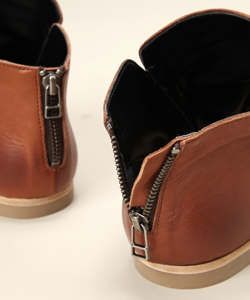 And A（アンドエー）の「Short Back Zip Boots （And A×seesaw）（ブーツ・メンズ・ブラック/ブラウン/ダークブラウン・26cm/27cm）」の12枚目の写真