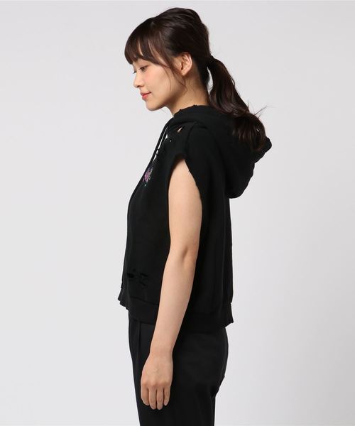 PUNYUS（プニュズ）の「ワニ刺繍ショート丈ノースリーブパーカー（パーカー・レディース・イエロー/ブラック/ターコイズブルー・1/2/3/4）」の5枚目の写真