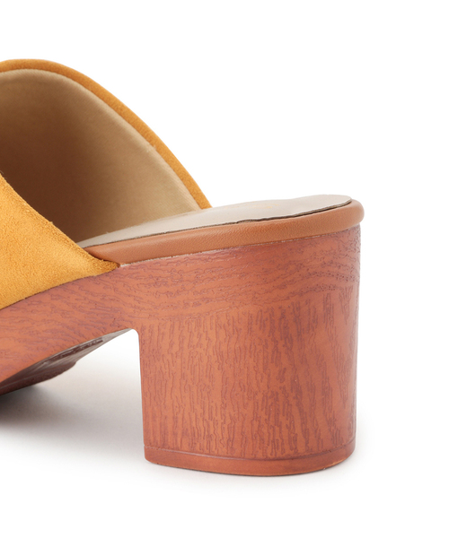 SALON adam et rope'(サロン アダム エ ロペ)の「プラットフォームサンダル(サンダル・レディース・ブラック/ダークブラウン/イエロー・S/M/L)」の11枚目の写真