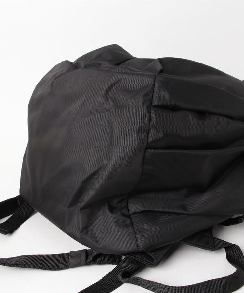 HELLY HANSEN（ヘリーハンセン）の「ヘリーハンセン　バックパック / スカルスティン30（バックパック/リュック・メンズ・ブラック/ネイビー・ONE SIZE）」の3枚目の写真