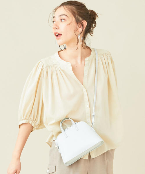 BEAUTY&YOUTH UNITED ARROWS(ビューティアンドユースユナイテッドアローズ)の「BY∴ ギャザーボリューム5分袖ブラウス -手洗い可能-(シャツ/ブラウス)」|ナチュラル