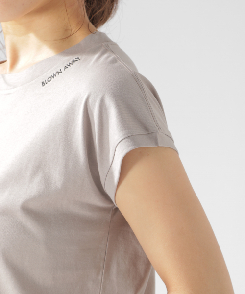BAYFLOW(ベイフロー)の「カリフォルニアコットン刺繍T(Tシャツ/カットソー・レディース・ピンク/ベージュ/ブラック/ホワイト・FREE)」の16枚目の写真