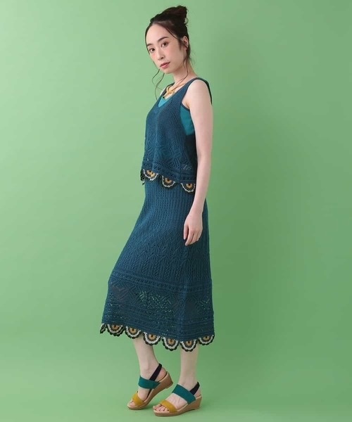 Jocomomola(ホコモモラ)の「レースクロッシェニットスカート(スカート・レディース・ライトブルー/アイボリー・40)」の4枚目の写真