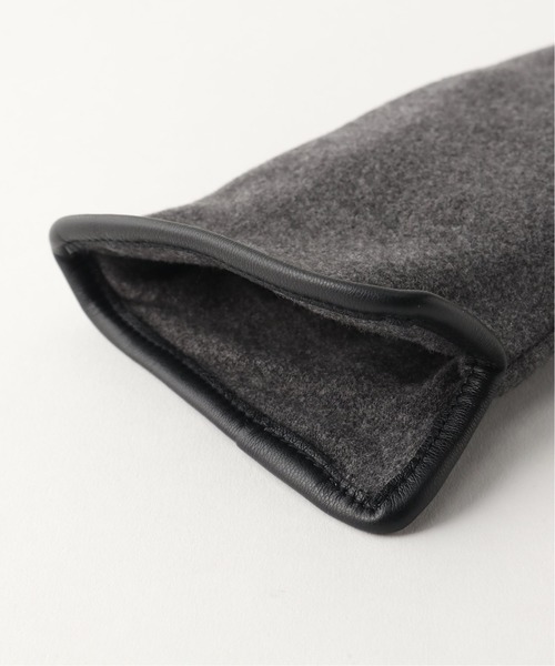 SLOBE IENA（スローブイエナ）の「SLOBE パイピンググローブ【スマホ対応】（手袋・レディース・ブラック/グレー・FREE）」の4枚目の写真