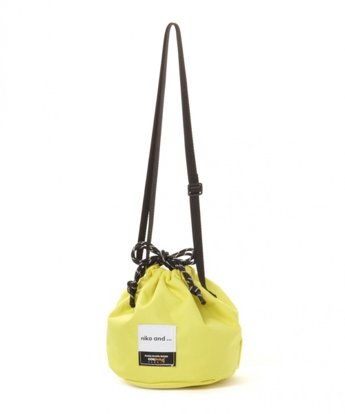 niko and...（ニコアンド）の「CORDURA巾着バッグ（ショルダーバッグ・レディース・ブラック/ベージュ/パープル/オフホワイト/イエロー・0）」の20枚目の写真