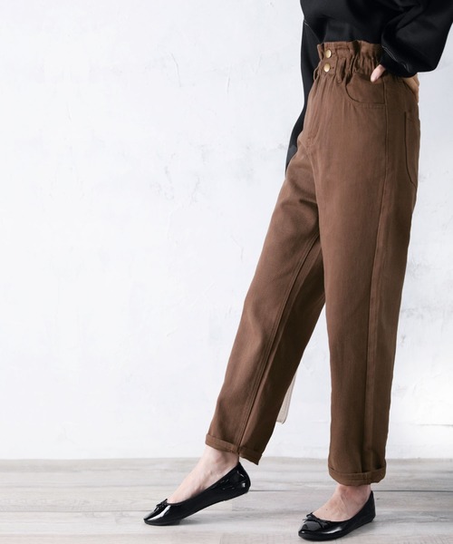 classicalelf（クラシカルエルフ）の「スタイルアップ魅せ。ハイウエストギャザーテーパードパンツ（デニムパンツ・レディース・ブラック/インディゴブルー/ナチュラル/グレー/ブラウン/グレー系その他・SMALL/MEDIUM/LARGE/X-LARGE/XX-LARGE）」の12枚目の写真