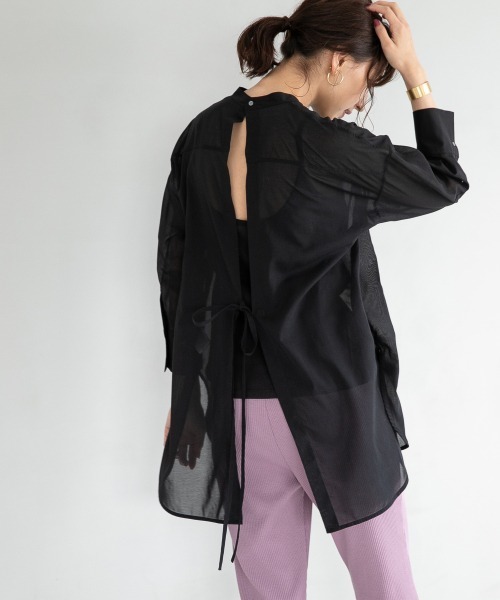 A part by（アパートバイ）の「Coシアーバックシャンシャツ 911948（シャツ/ブラウス・レディース・ブラック/アイボリー/ライトパープル/ブルー系その他5・FREE）」の3枚目の写真