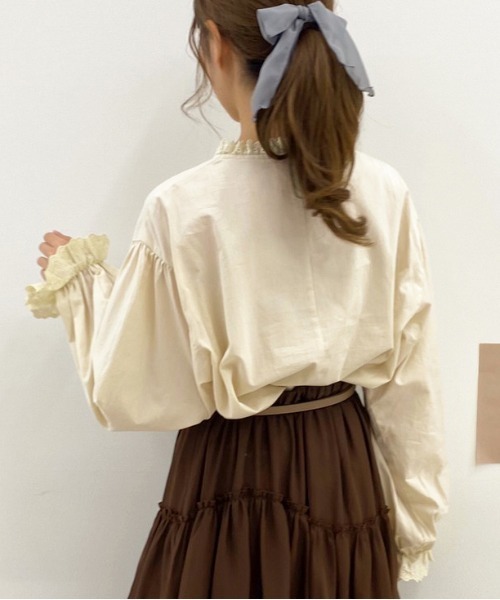 apres jour(アプレジュール)の「コットンレースフリルブラウス【ZOZOTOWN限定アイテム】(シャツ/ブラウス・レディース・アイボリー/オフホワイト・フリー)」の17枚目の写真