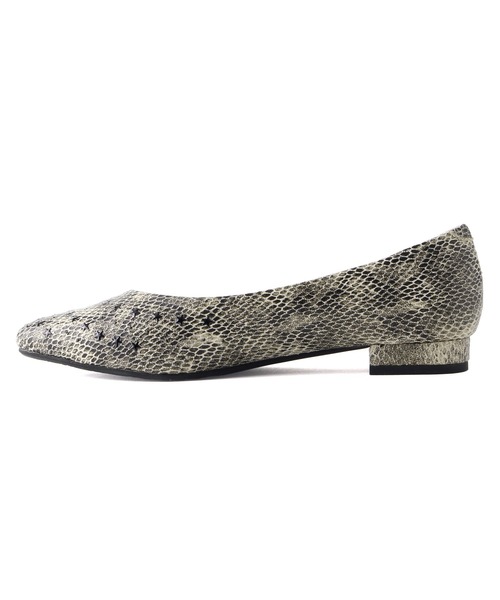 coca(ANDEX shoes product)(コカ)の「coca / コカ 星スタッズ付き ポインテッドトゥ ローヒール パンプス 420002(パンプス・レディース・パイソン/ブラック/ベージュ・23.5cm/24.5cm/22cm/23cm/22.5cm/24cm)」の18枚目の写真