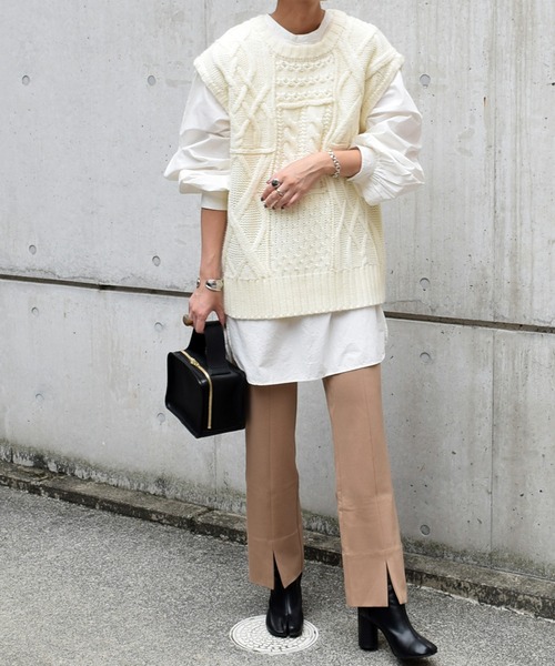 Marient（マリエント）の「ケーブルアランニットベスト（ニット/セーター・レディース・ベージュ/ブラウン/アイボリー・FREE）」の7枚目の写真