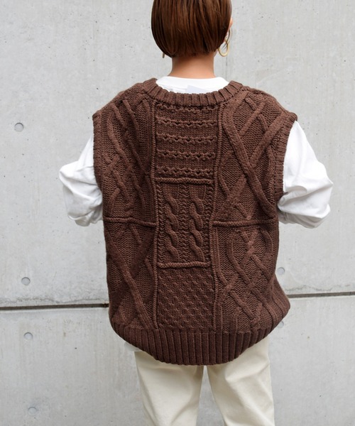 Marient（マリエント）の「ケーブルアランニットベスト（ニット/セーター・レディース・ベージュ/ブラウン/アイボリー・FREE）」の14枚目の写真