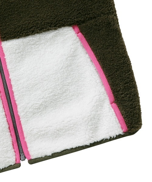 WAAC（ワック）の「《WAAC》WOMENS ボアフリースベスト（ダウンベスト