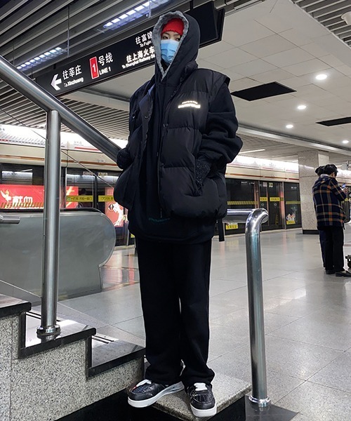 MASONPRINCE（メイソンプリンス）の「【MASONPRINCE】Oversized reflector print 2way down JKT MF1047（ダウンジャケット/コート・メンズ・ホワイト/ブラック・L/M/S）」の11枚目の写真