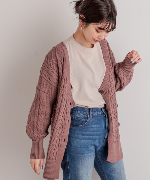 natural couture(ナチュラルクチュール)の「ダブルブレストケーブルカーディガン(カーディガン/ボレロ・レディース・ブルー/モカ/アイボリー/チャコールグレー・FREE)」の3枚目の写真