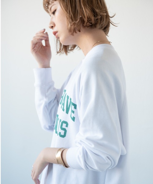 Aunt Marie's(アントマリーズ)の「カレッジロゴスウェット / AUNT MARIE'S(スウェット・レディース・ホワイト/ネイビー/グリーン・FREE)」の4枚目の写真
