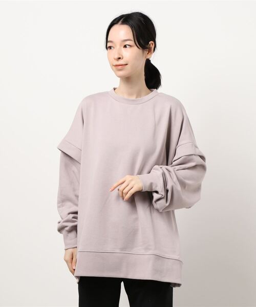earth music&ecology（アースミュージックアンドエコロジー）の「ルーズシルエットプルオーバー ＊（スウェット・レディース・チャコールグレー/オフホワイト/ミント/ピンクベージュ・FREE）」の6枚目の写真