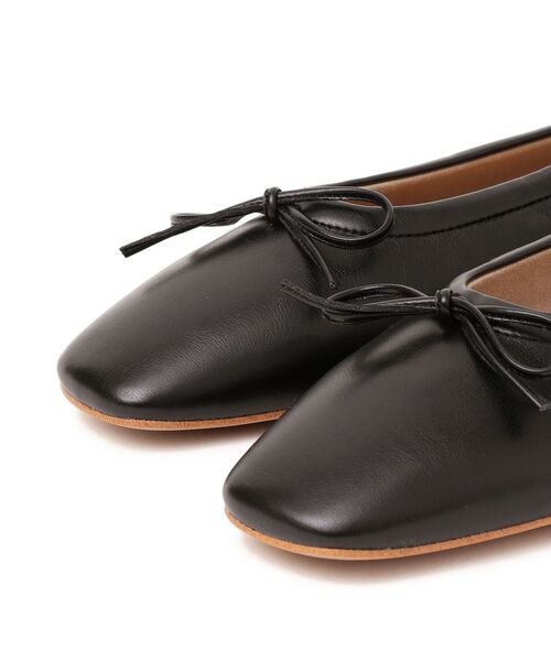 SHIPS（シップス）の「スクエアバレエシューズ◇（バレエシューズ・レディース・オフホワイト/ブラック・25/30/35/40/45/50）」の6枚目の写真