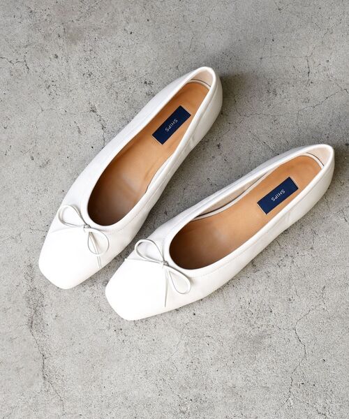 SHIPS（シップス）の「スクエアバレエシューズ◇（バレエシューズ・レディース・オフホワイト/ブラック・25/30/35/40/45/50）」の9枚目の写真