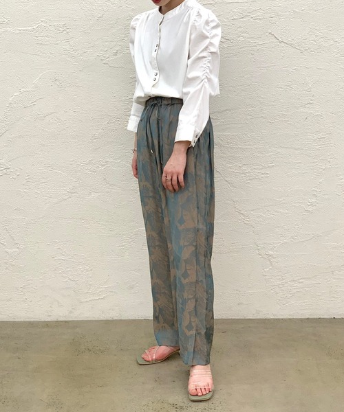 CIAOPANIC（チャオパニック）の「リーフ柄イージーパンツ（スラックス・レディース・グリーン/ネイビー/ブルー系その他・FREE）」の7枚目の写真