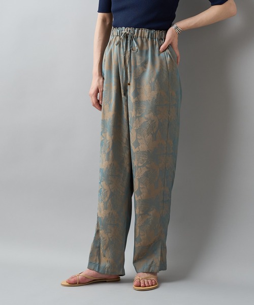 CIAOPANIC（チャオパニック）の「リーフ柄イージーパンツ（スラックス・レディース・グリーン/ネイビー/ブルー系その他・FREE）」の21枚目の写真