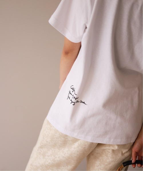 SLOBE IENA（スローブイエナ）の「Roberta Bayley Girls フォトTEE【洗濯機使用可能】◆（Tシャツ/カットソー・レディース・ホワイト/ピンク・FREE）」の10枚目の写真