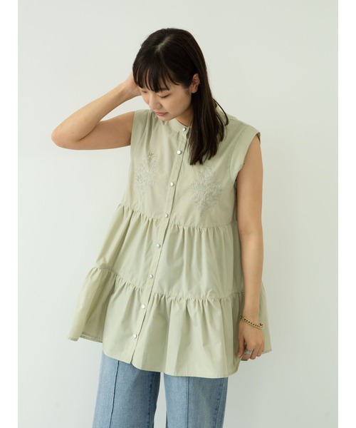 ELENCARE DUE（エレンカーレデュエ）の「・ELENCARE DUE　刺繍ティアードチュニック＊（シャツ/ブラウス・レディース・ブラック/オフホワイト/イエロー/ラベンダー・FREE）」の7枚目の写真