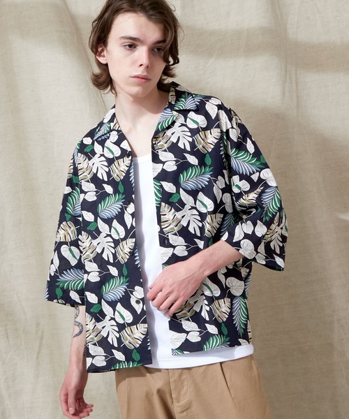 EMMA CLOTHES（エマクローズ）の「オーバーサイズドルマン プラントガラ オープンカラーS/Sシャツ EMMA CLOTHES（シャツ/ブラウス・メンズ・ホワイト系その他/ブラック系その他/ベージュ系その他/グリーン系その他/ブルー系その他/ブラック系その他2/ブルー系その他2/ブルー系その他3・M/L）」の8枚目の写真