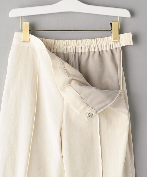 BEAUTY&YOUTH UNITED ARROWS（ビューティーアンドユースユナイテッドアローズ）の「BY コットンイージークロップドフレアパンツ/ライナー（その他パンツ・レディース・オフホワイト・SMALL/MEDIUM/LARGE）」の4枚目の写真