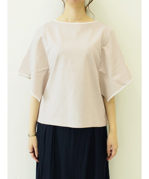 Te chichi（テチチ）の「配色パイピングフレア袖プルオーバー（Tシャツ/カットソー・レディース・オフホワイト/グレー/モカ・ﾌﾘ-）」の2枚目の写真