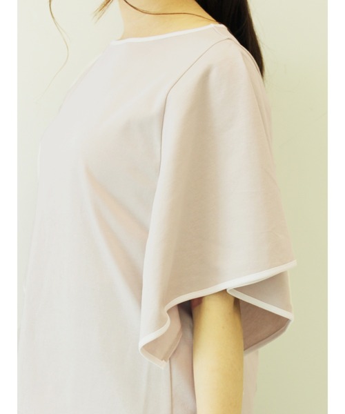 Te chichi（テチチ）の「配色パイピングフレア袖プルオーバー（Tシャツ/カットソー・レディース・オフホワイト/グレー/モカ・ﾌﾘ-）」の9枚目の写真