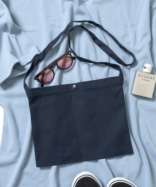 United Athle（ユナイテッドアスレ）の「【United Athle】レギュラー キャンバス サコッシュ 1461（ショルダーバッグ・メンズ・レッド/ナチュラル/ブラック/ネイビー/ライトグレー・FREE）」の11枚目の写真