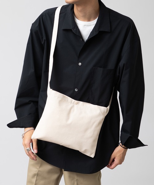 United Athle（ユナイテッドアスレ）の「【United Athle】レギュラー キャンバス サコッシュ 1461（ショルダーバッグ・メンズ・レッド/ナチュラル/ブラック/ネイビー/ライトグレー・FREE）」の17枚目の写真