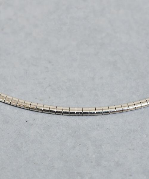 Preek(プリーク)の「<PREEK>OMEGA NECKLACE/ネックレス ∴(ネックレス・レディース・ゴールド/シルバー・FREE)」の6枚目の写真