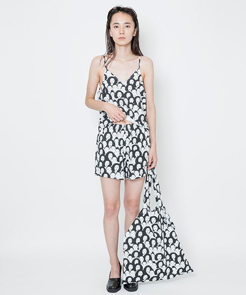 i（アイ）の「MANY FACE BAG（トートバッグ・レディース・ブラック・FREE）」の2枚目の写真