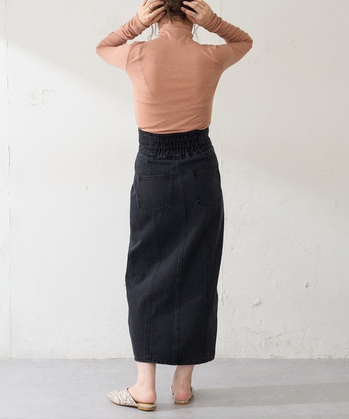 DISCOAT(ディスコート)の「【WEB限定】シアーシームレスタートルプルオーバー(Tシャツ/カットソー・レディース・ホワイト/ベージュ/グレー/モカ/ブラック/テラコッタ・FREE)」の12枚目の写真