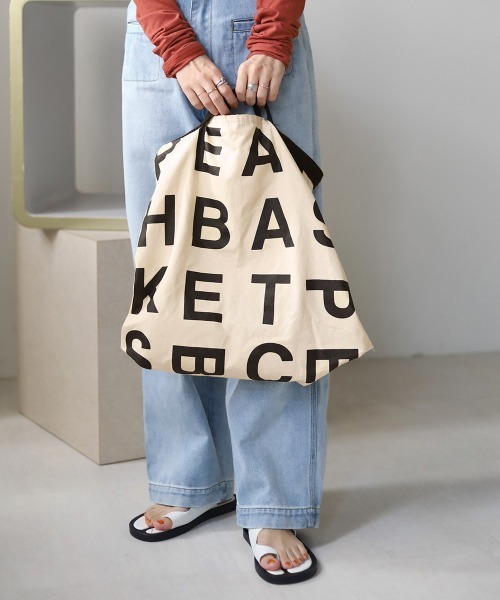 Bab(バブ)の「【WEB限定】アルファベットトートバッグ(トートバッグ・レディース・ブラウン/アイボリー/ベージュ・ONESIZE)」の2枚目の写真