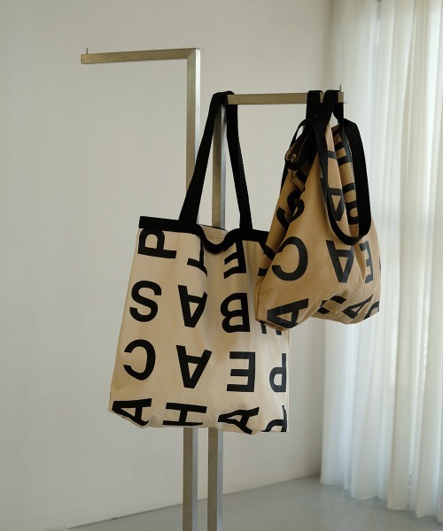 Bab(バブ)の「【WEB限定】アルファベットトートバッグ(トートバッグ・レディース・ブラウン/アイボリー/ベージュ・ONESIZE)」の4枚目の写真