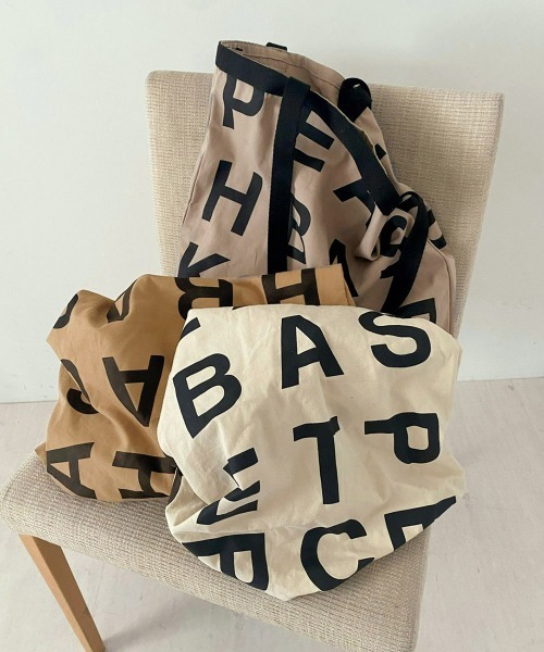 Bab(バブ)の「【WEB限定】アルファベットトートバッグ(トートバッグ・レディース・ブラウン/アイボリー/ベージュ・ONESIZE)」の20枚目の写真