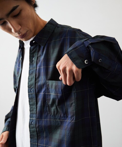 FREAK'S STORE（フリークスストア）の「ビックシルエット レギュラーカラーシャツ/タイプライター/デニム/コーデュロイ（シャツ/ブラウス・メンズ・ホワイト/ライトグレー/ブラウン/ブルー/ストライプ/ダークネイビー/オフホワイト/チェック/ダークブラウン/ベージュ・MEDIUM/LARGE）」の16枚目の写真