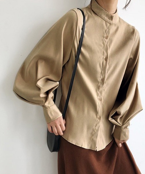 Chaco closet（チャコ クローゼット）の「スタンドカラーパフスリーブ